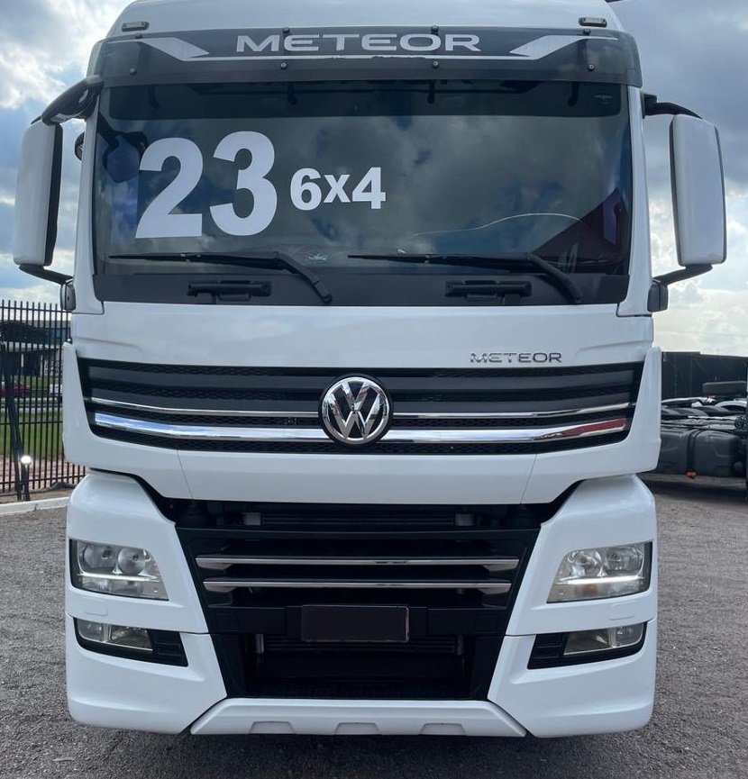 VOLKSWAGEN 29.520 METEOR 6X4  2022/2023
